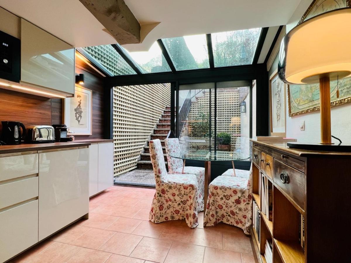 La Maison Blanche Du 10Honfleur Dış mekan fotoğraf